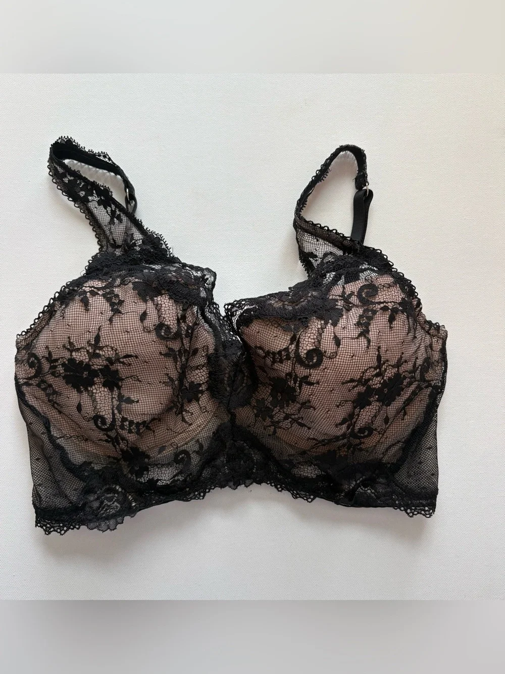 Victoria's Secret Black Lace Lined Demi Underwire Bra Size 34DD